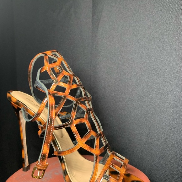 Sergio Rossi Puzzle Heel Tortoise Sandals with Box - Picture 5 of 6